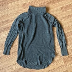 Eddie Bauer Turtleneck